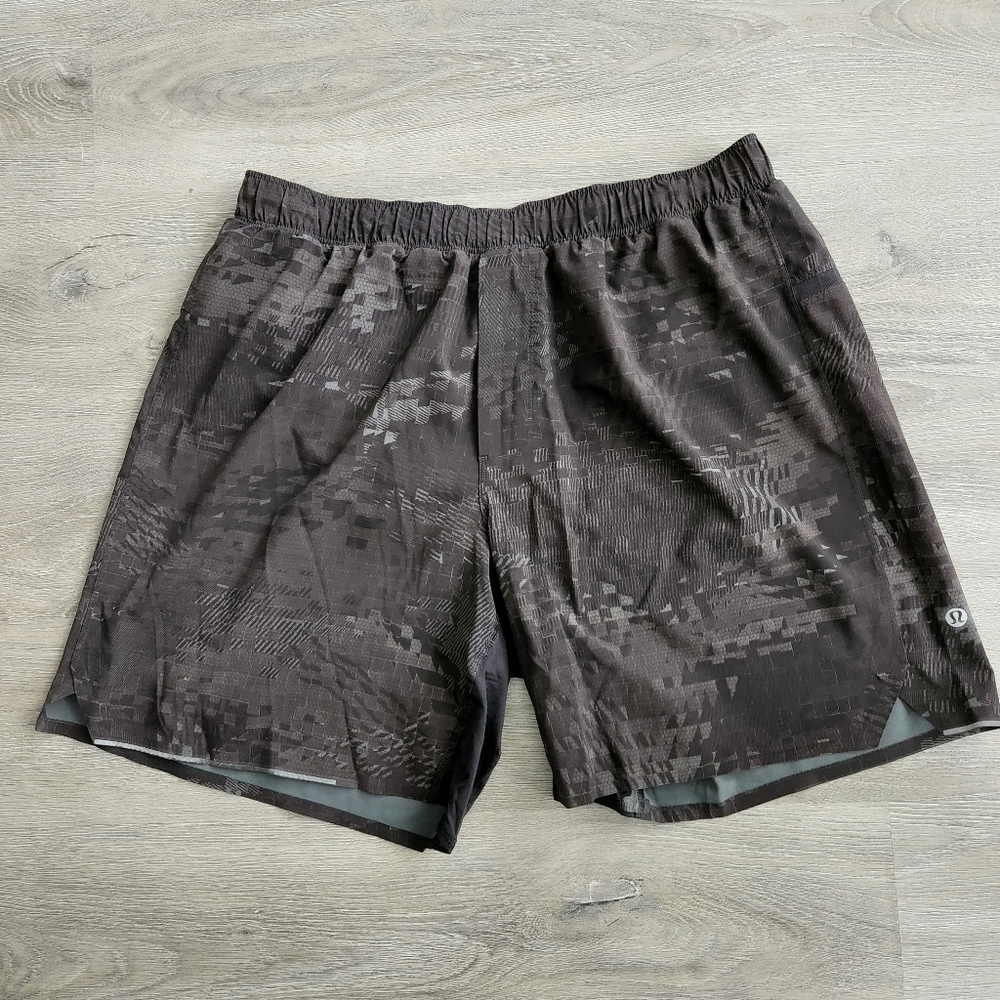 Lululemon Surge Short 7"